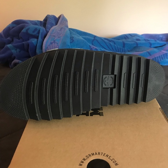 Dr Martens slides !!!Firm - Picture 5 of 6